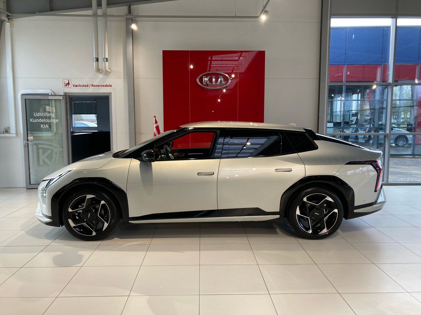 Kia EV4 Long Range GT-Line Fastback