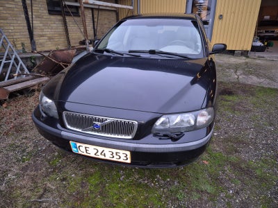 Volvo V70 2,4 170 aut. 5d