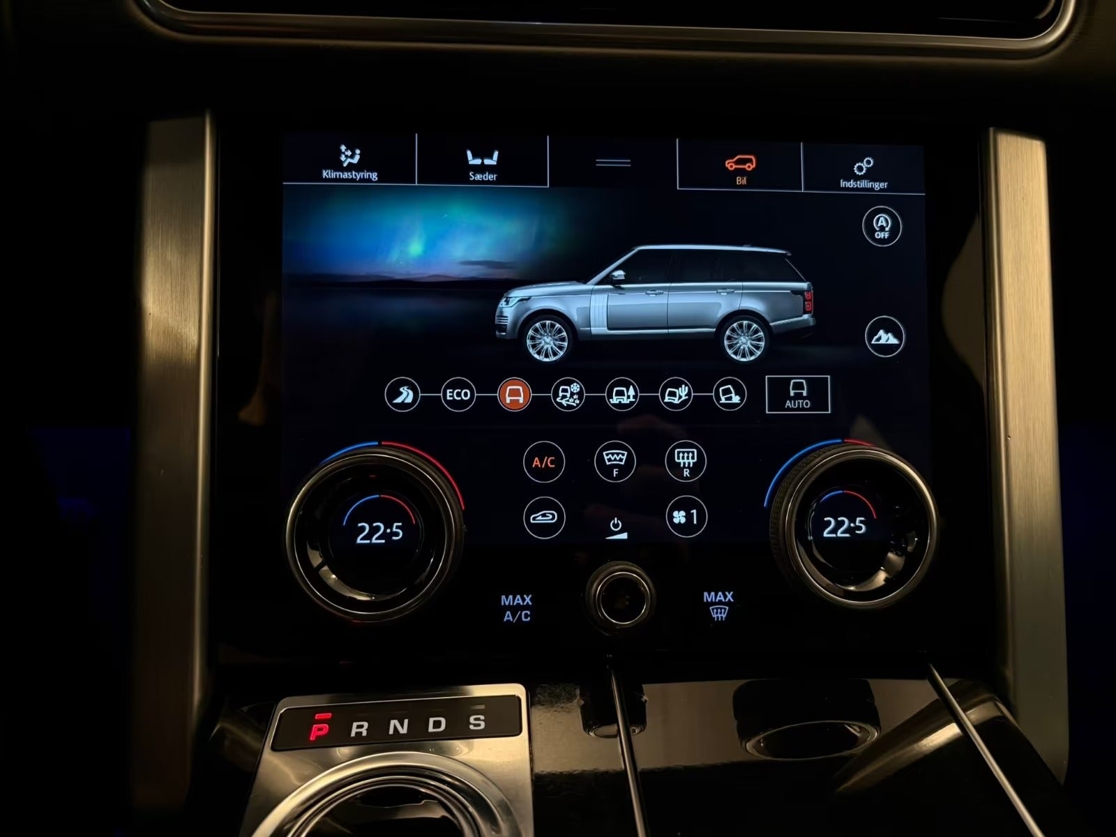 Land Rover – Range Rover