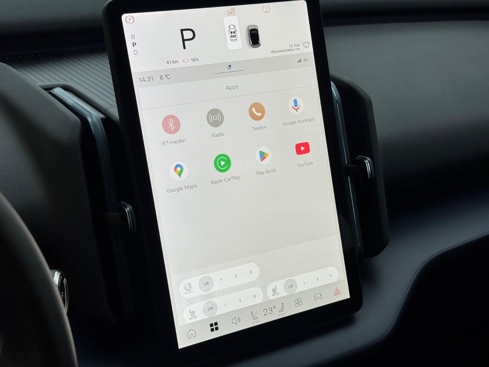 Billede af Volvo EX30  Standard Range Core