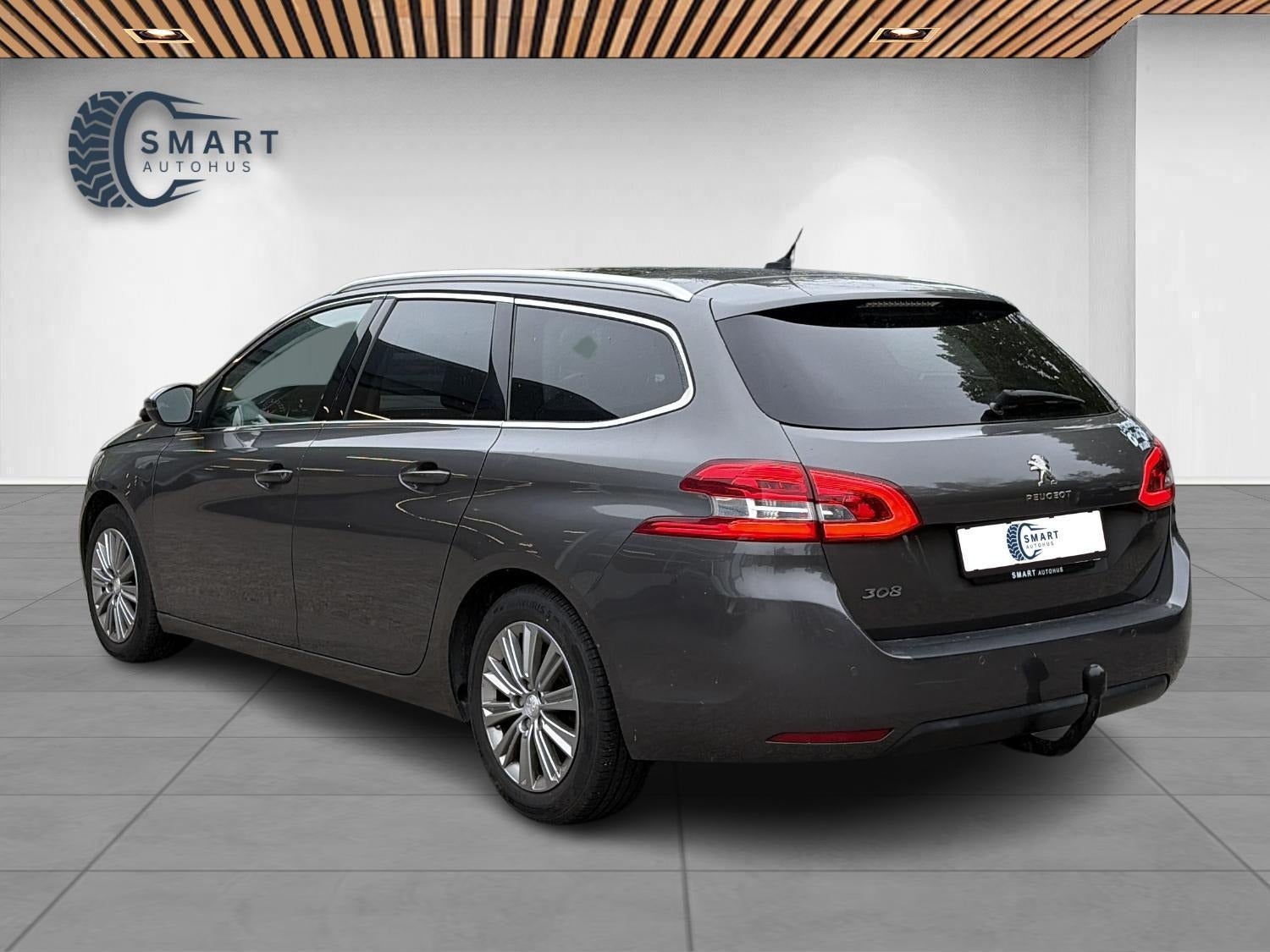 Billede af Peugeot 308 1,2 e-THP 130 Allure Sky SW