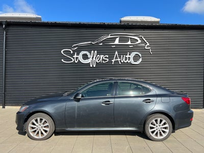 Lexus IS200d 2,2