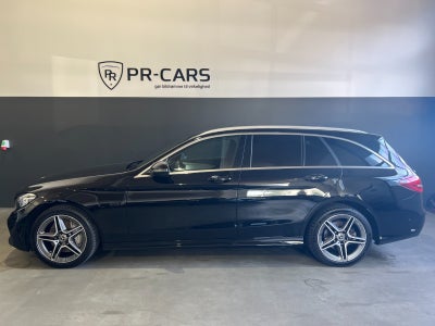 Mercedes C300 de 2,0 AMG Line stc. aut. 5d