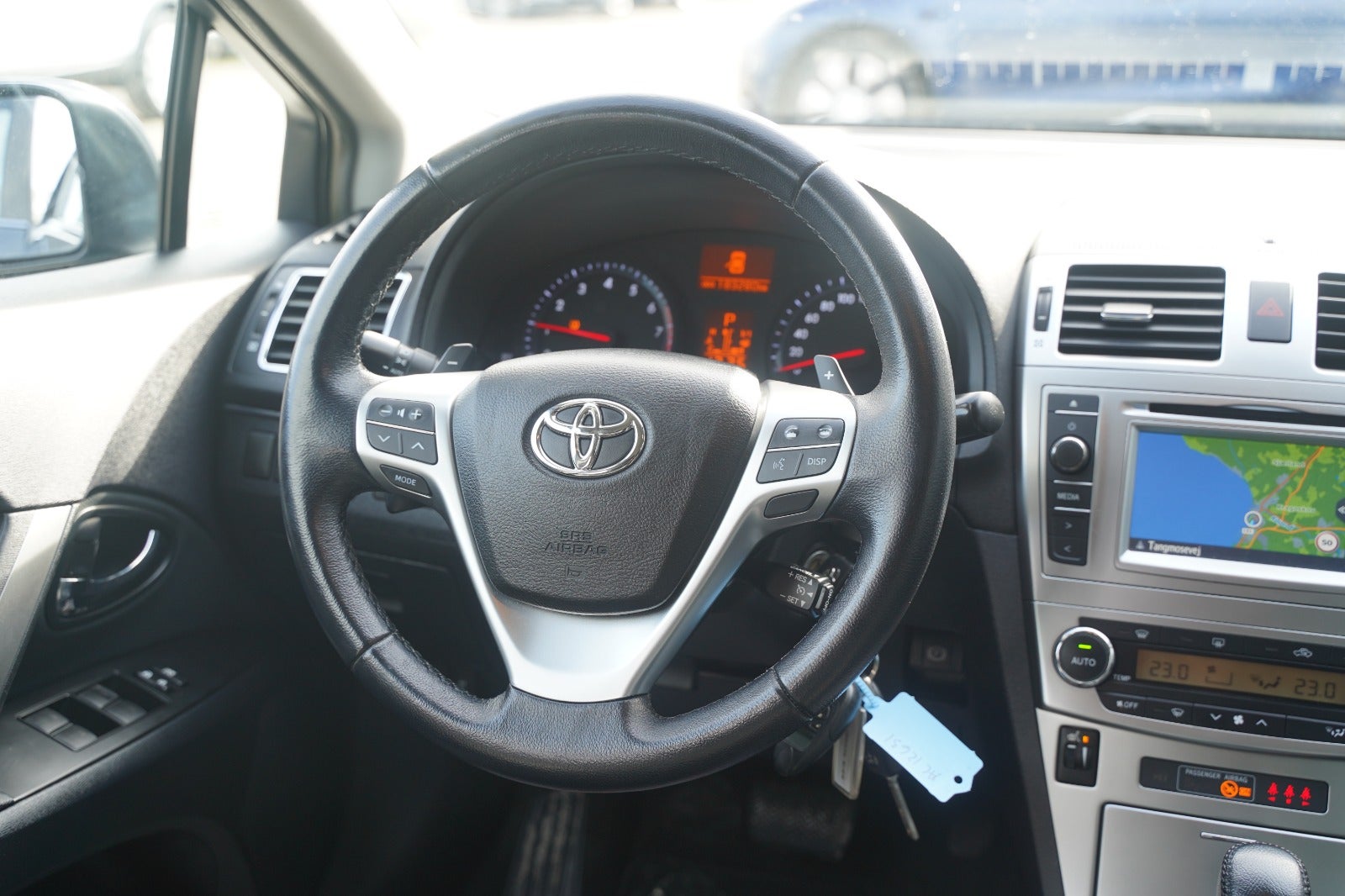 Billede af Toyota Avensis 2,0 VVT-i T3 stc. MDS