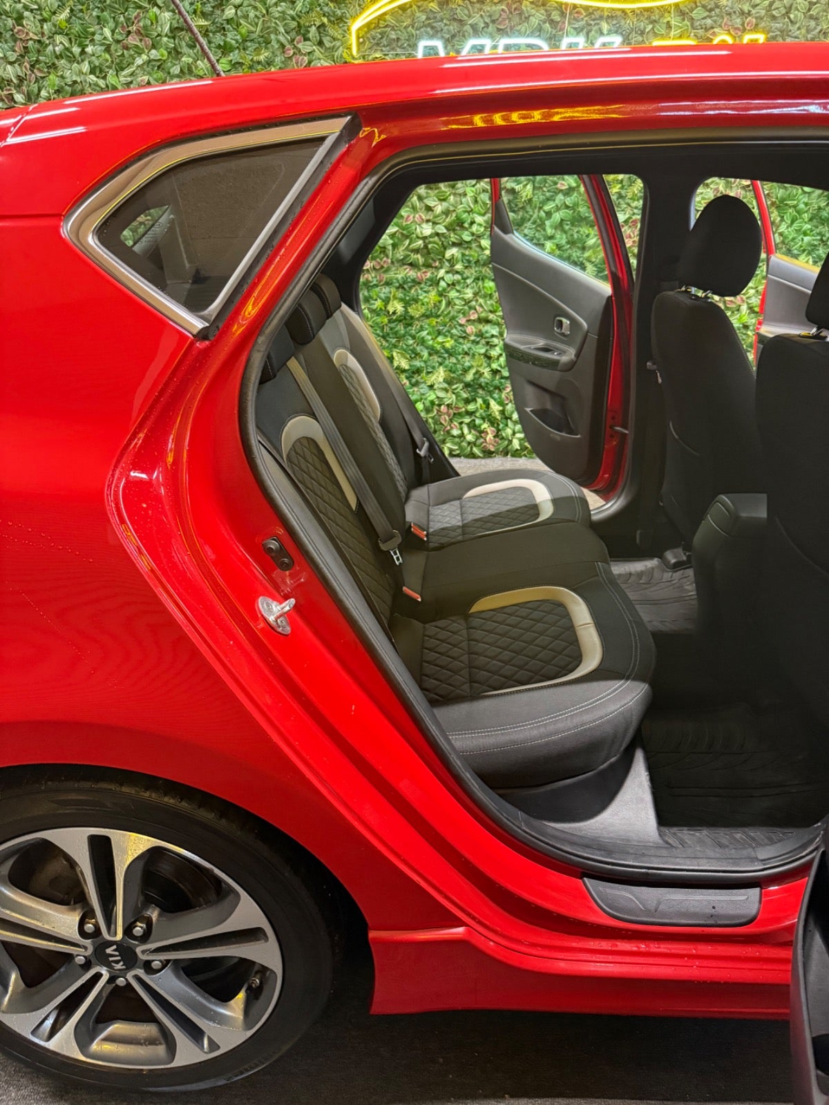 Billede af Kia Ceed 1,0 T-GDi GT-Line