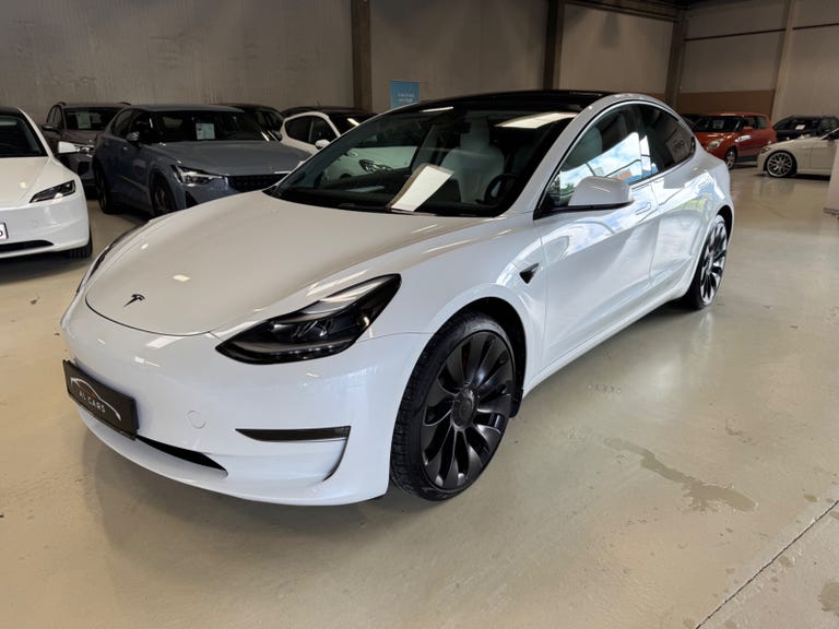 Tesla Model 3 Performance AWD