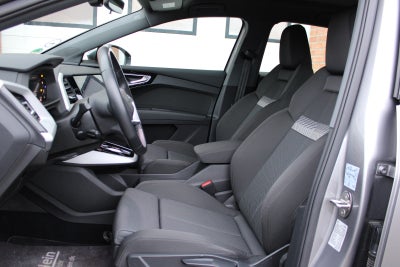 Audi Q4 e-tron S-line quattro