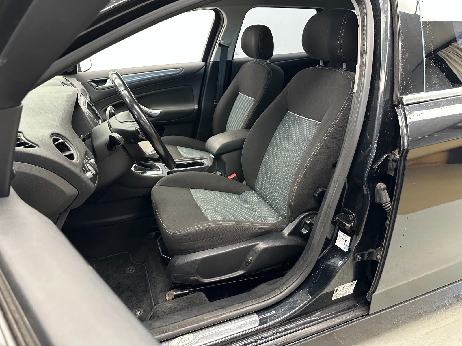 Billede af Ford Mondeo 2,0 TDCi 140 Collection stc. aut.