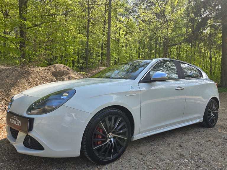 Alfa Romeo Giulietta TBi Quadrifoglio Verde