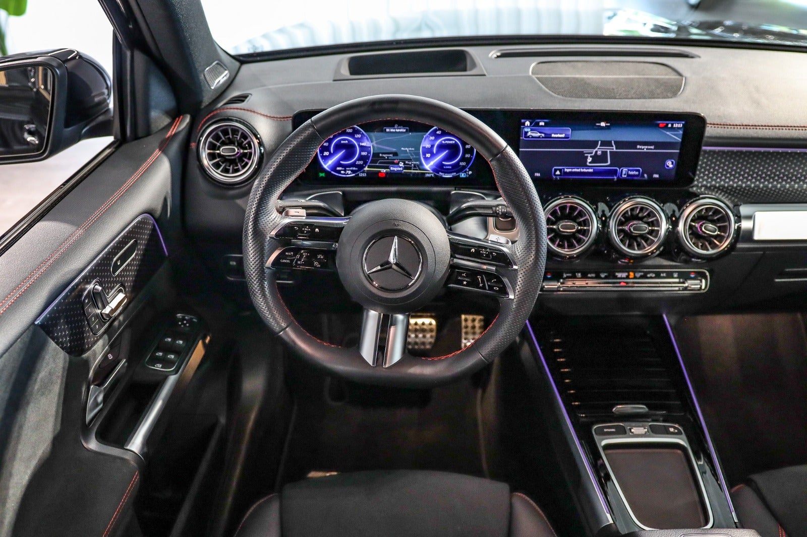 Billede af Mercedes EQB250+ AMG Premium