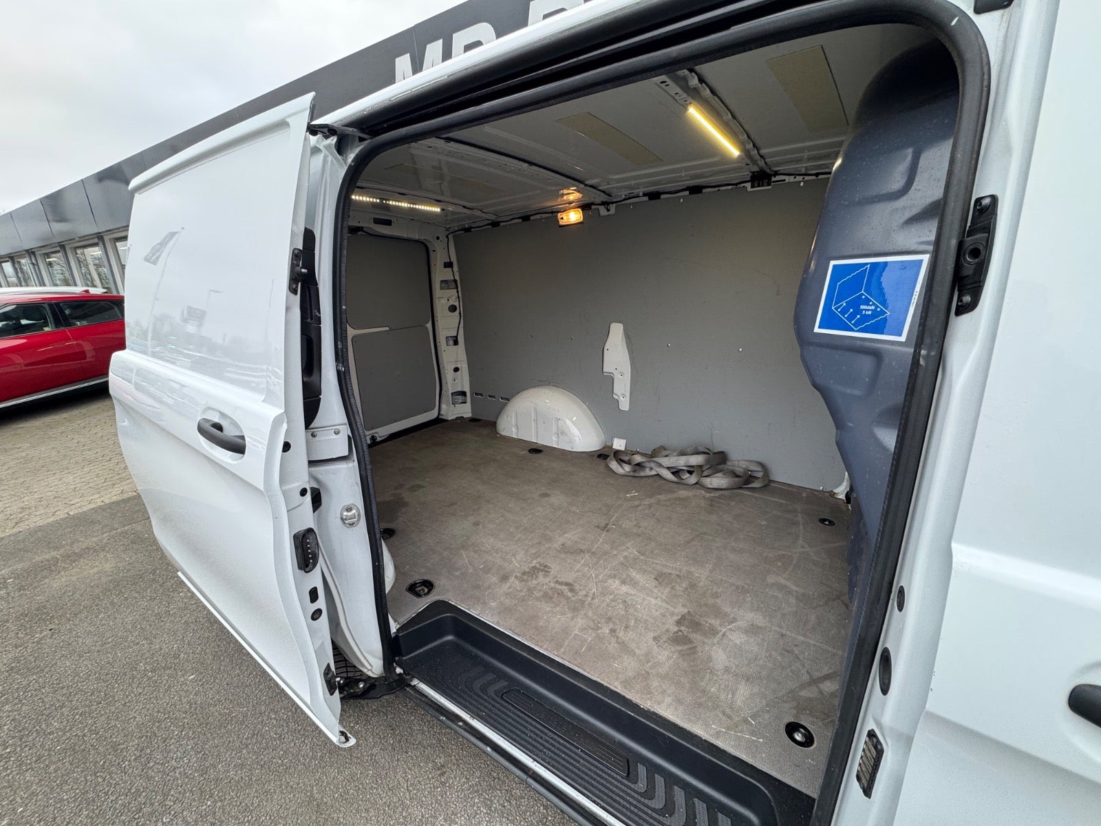 Billede af Mercedes Vito 114 2,0 CDi Kassevogn aut. L RWD