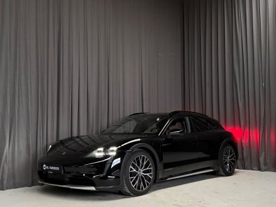 Porsche Taycan 4  Performance+ Cross Turismo 5d