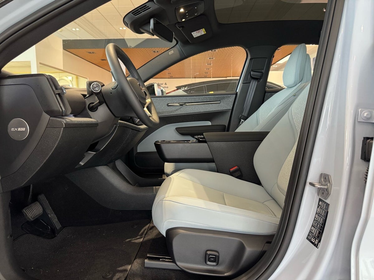 Volvo EX30 Twin Performance Ultra billede 6