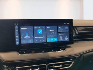 MG EHS PHEV Luxury