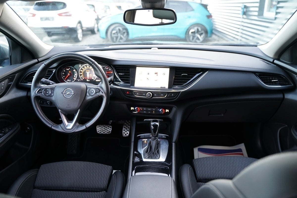 Billede af Opel Insignia 1,6 CDTi 136 Dynamic Sports Tourer aut.