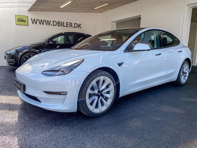 Tesla Model 3 Long Range AWD