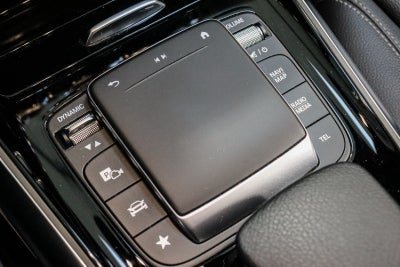 Mercedes GLA250 e