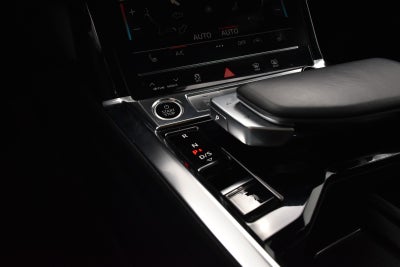 Audi e-tron S-line Sportback quattro