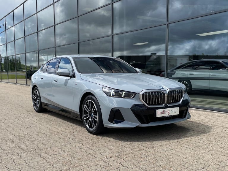 BMW i5 eDrive40 M-Sport