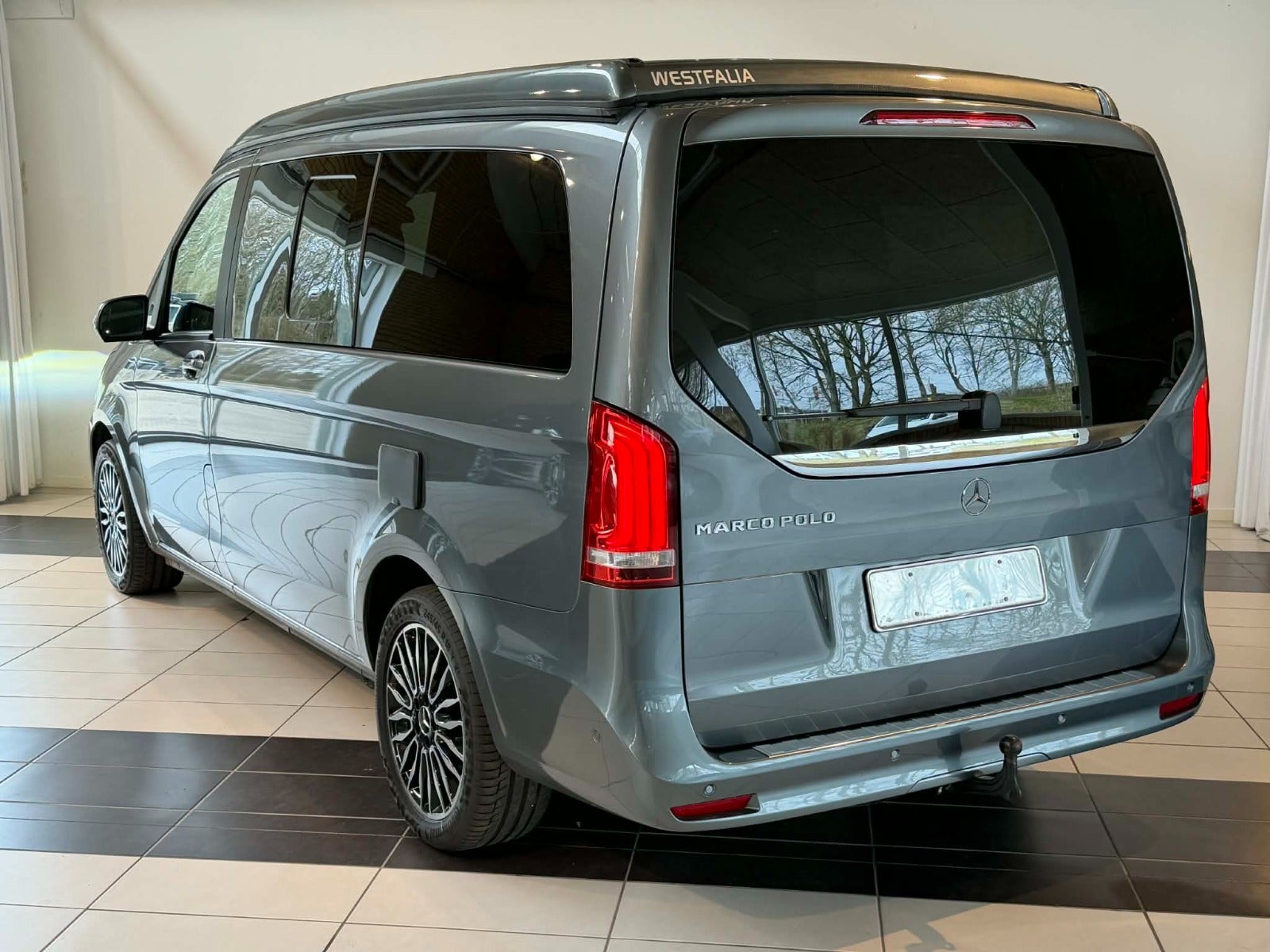 2021 Mercedes V220 d