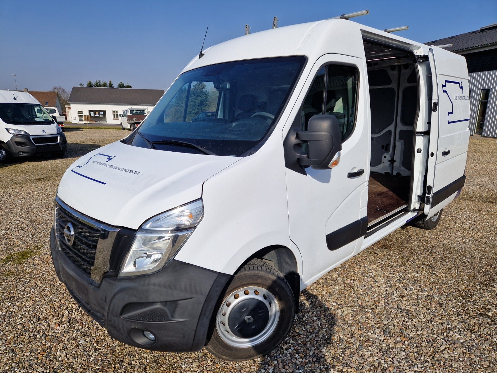 Billede af Nissan NV400 2,3 dCi 150 L2H2 Kassevogn