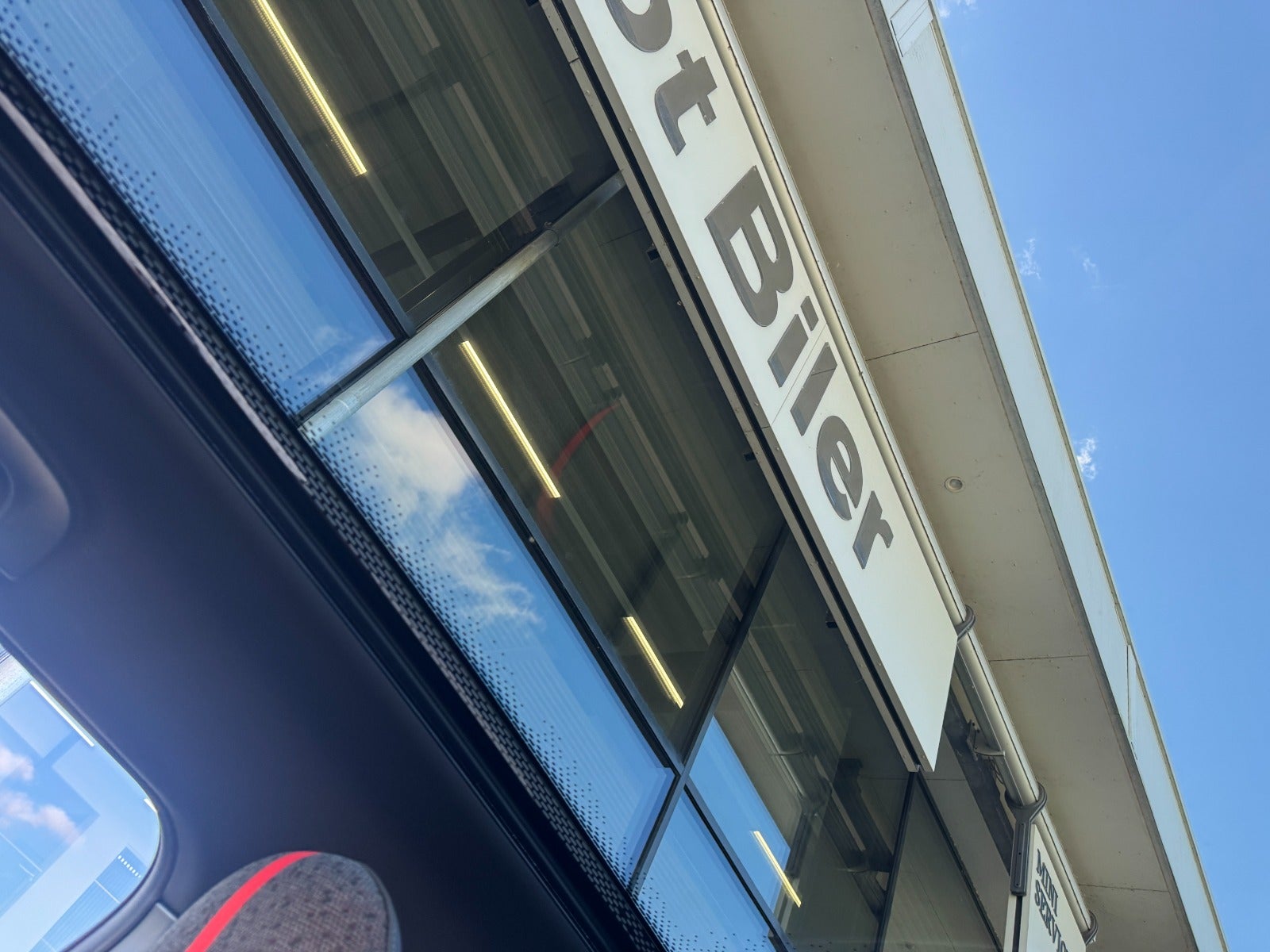 MINI Cooper SE JCW Trim XL 3d - 19