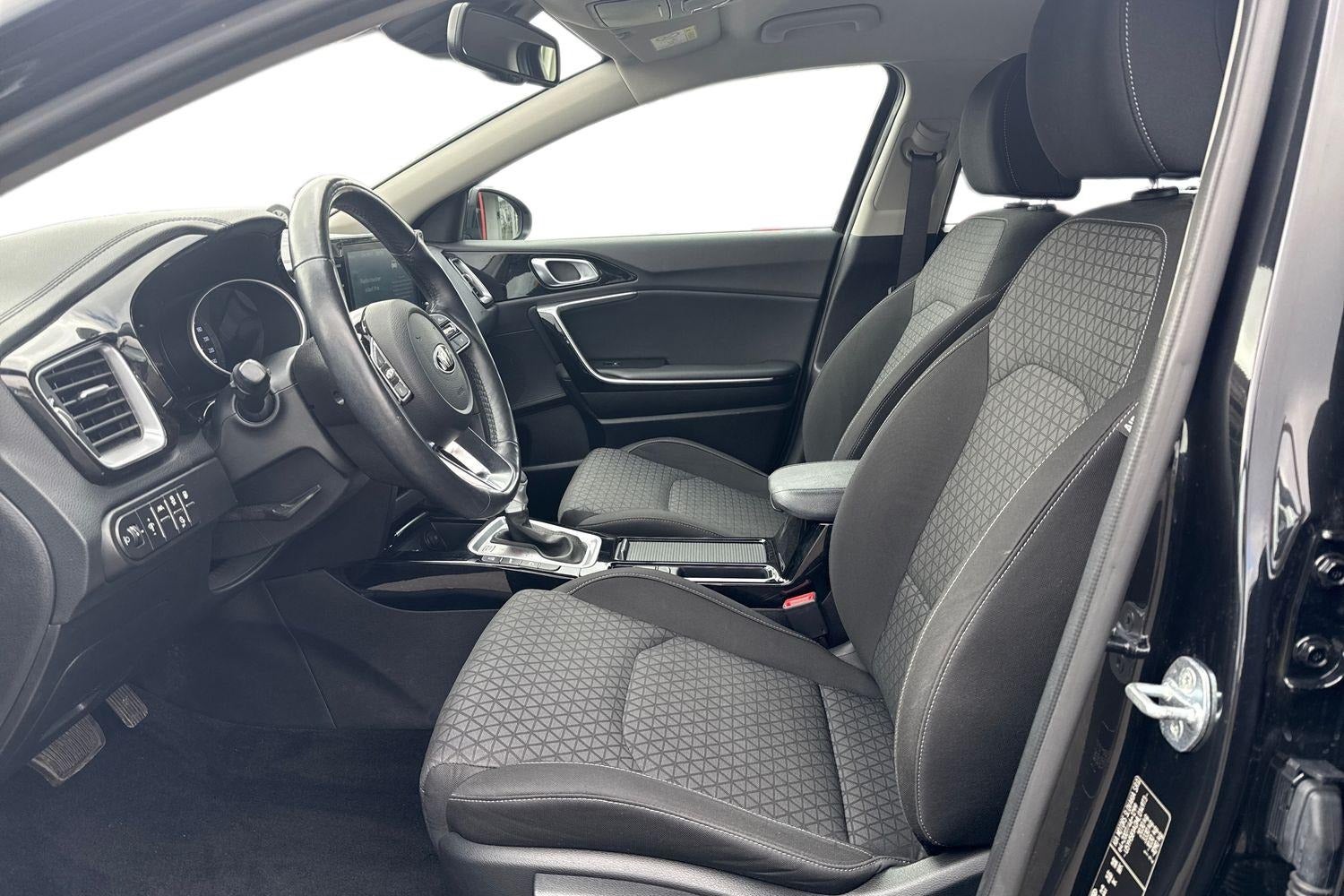 Billede af Kia Ceed 1,6 PHEV Prestige SW DCT