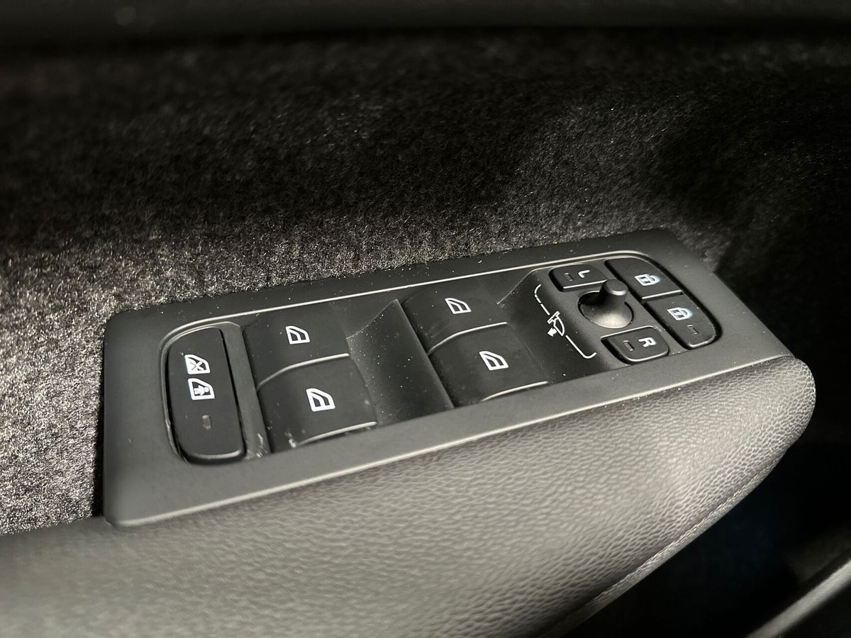 Volvo EX40 Extended Range Core billede 17