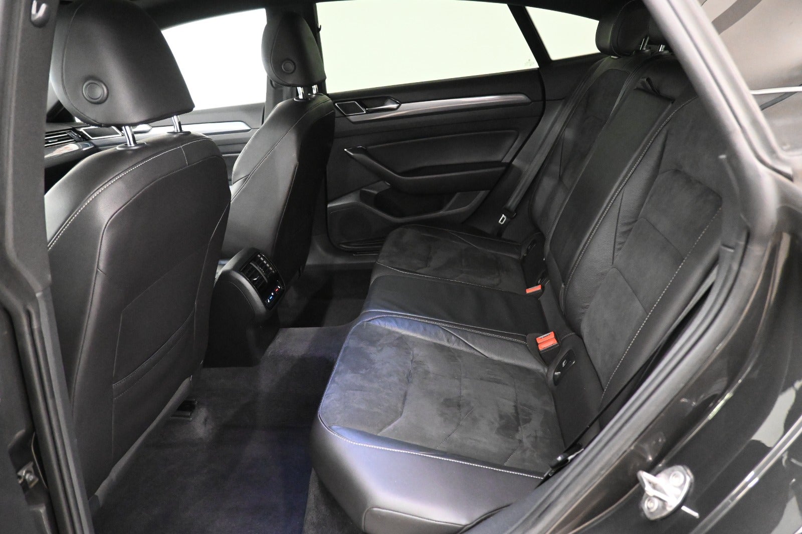 VW Arteon TSi 190 R-line Business DSG