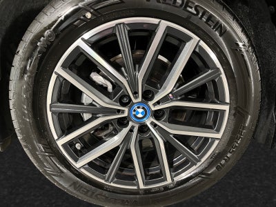 BMW iX1 eDrive20 M-Sport Premium