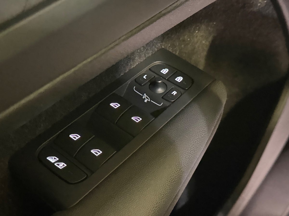 Volvo EX40 Twin Black Edition