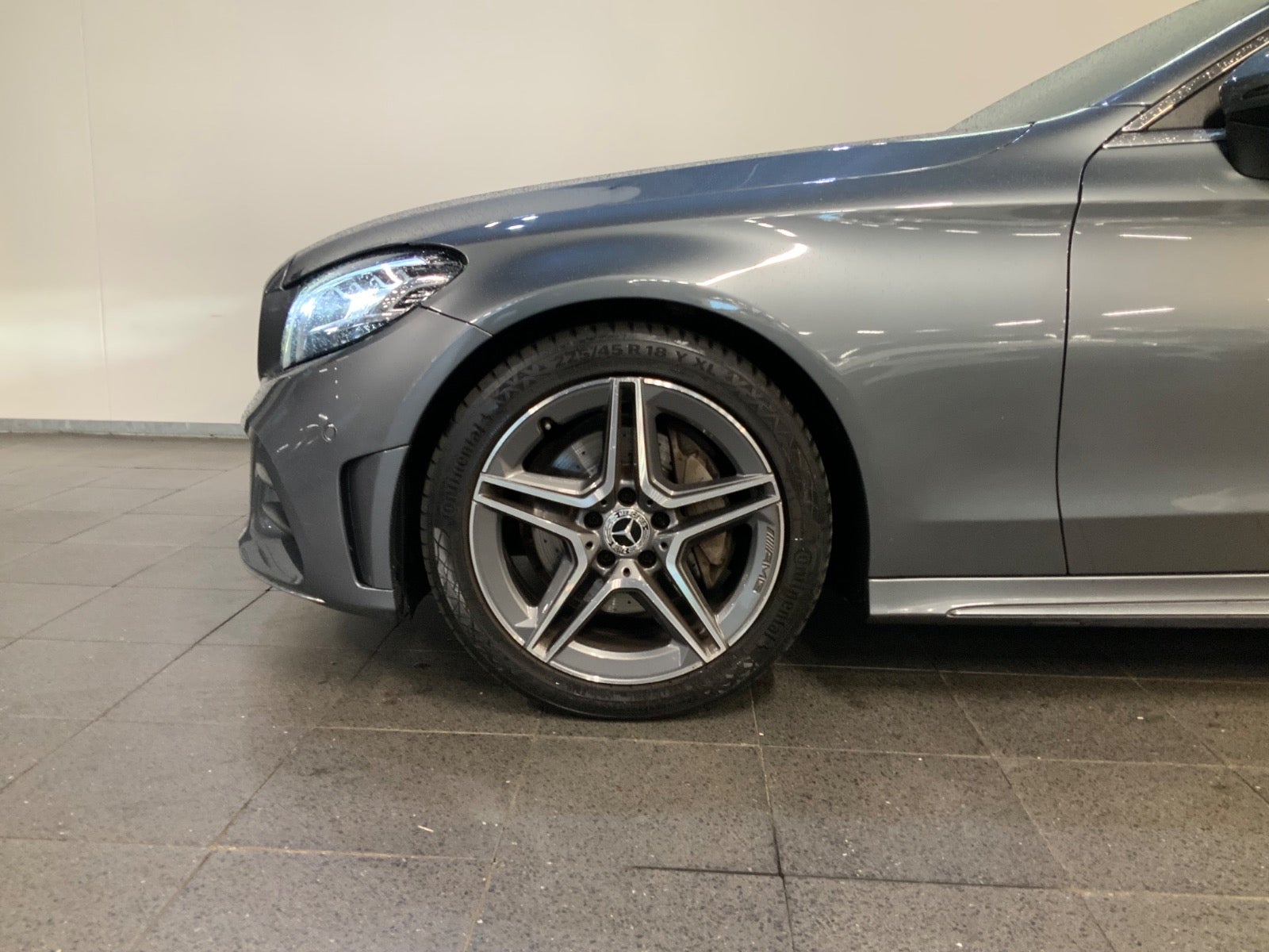 Mercedes-Benz C 200