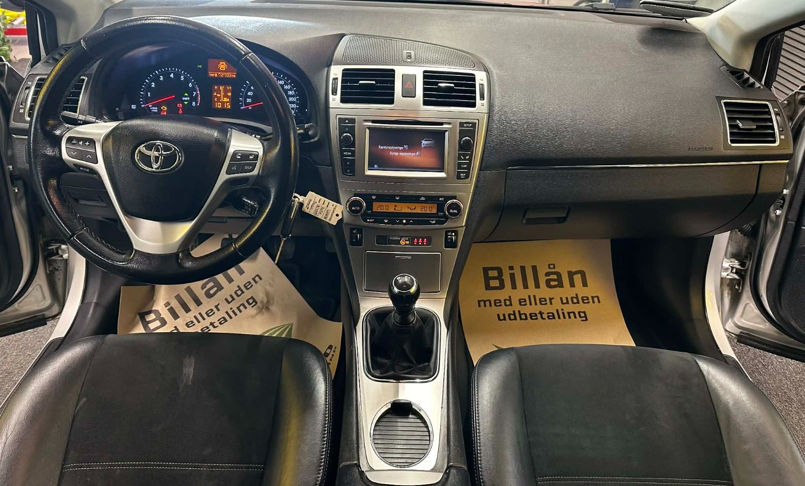 Billede af Toyota Avensis 1,8 VVT-i T2 Premium stc.