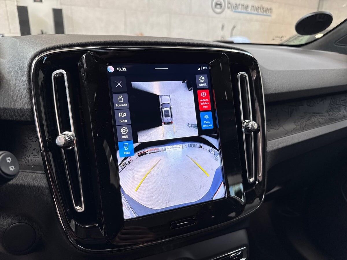 Volvo EX40 Extended Range Black Edition Excess billede 5