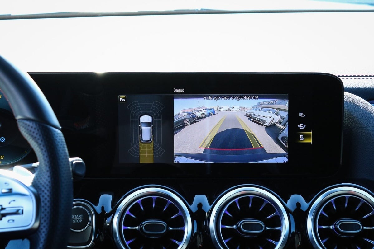 Billede af Mercedes EQA350  AMG Line 4Matic