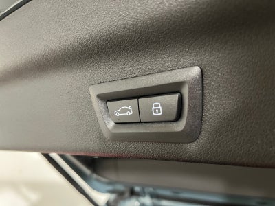 BMW iX1 xDrive30 M-Sport Van