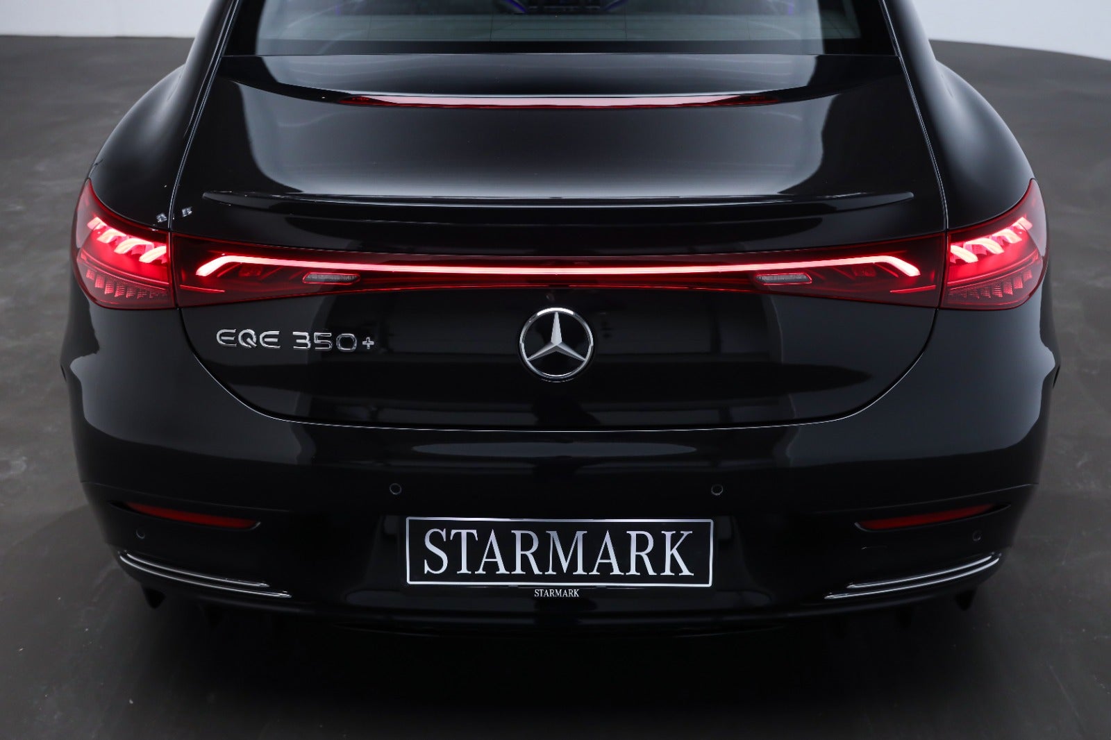 Mercedes-Benz EQE 350+