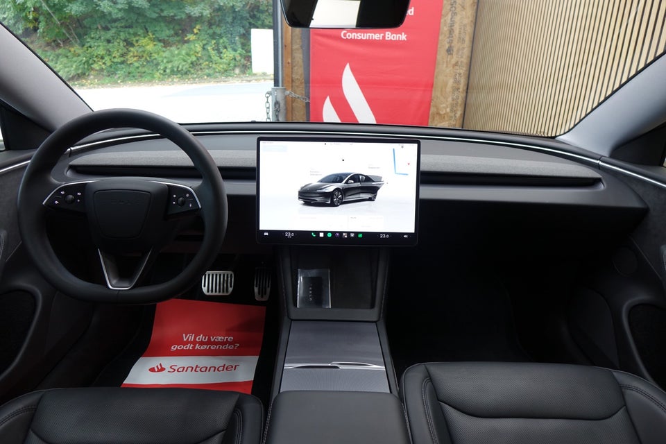Tesla Model 3, Billede 3