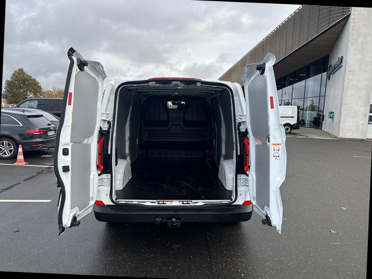 Ford E-Transit Custom 340L Trend billede 12