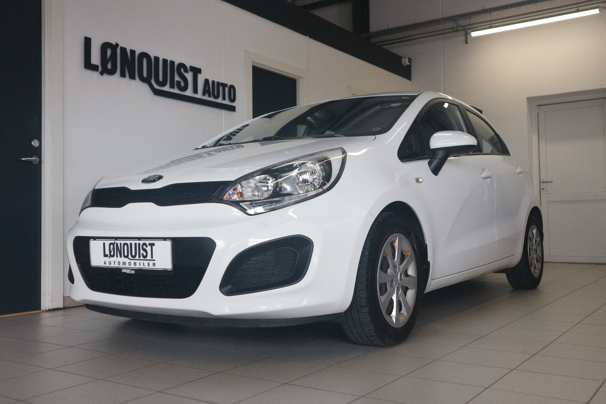 Kia Rio CVVT Active
