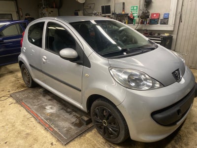 Peugeot 107 1,0 Urban Benzin modelår 2006 km 354000 nysynet ABS airbag servostyring, lev. nysynet, s