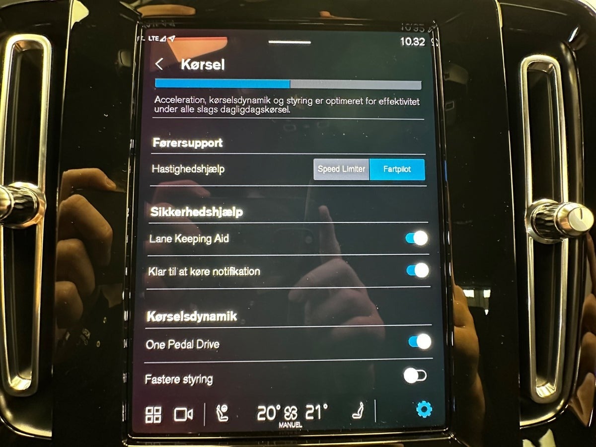 Billede af Volvo XC40  P6 ReCharge Core