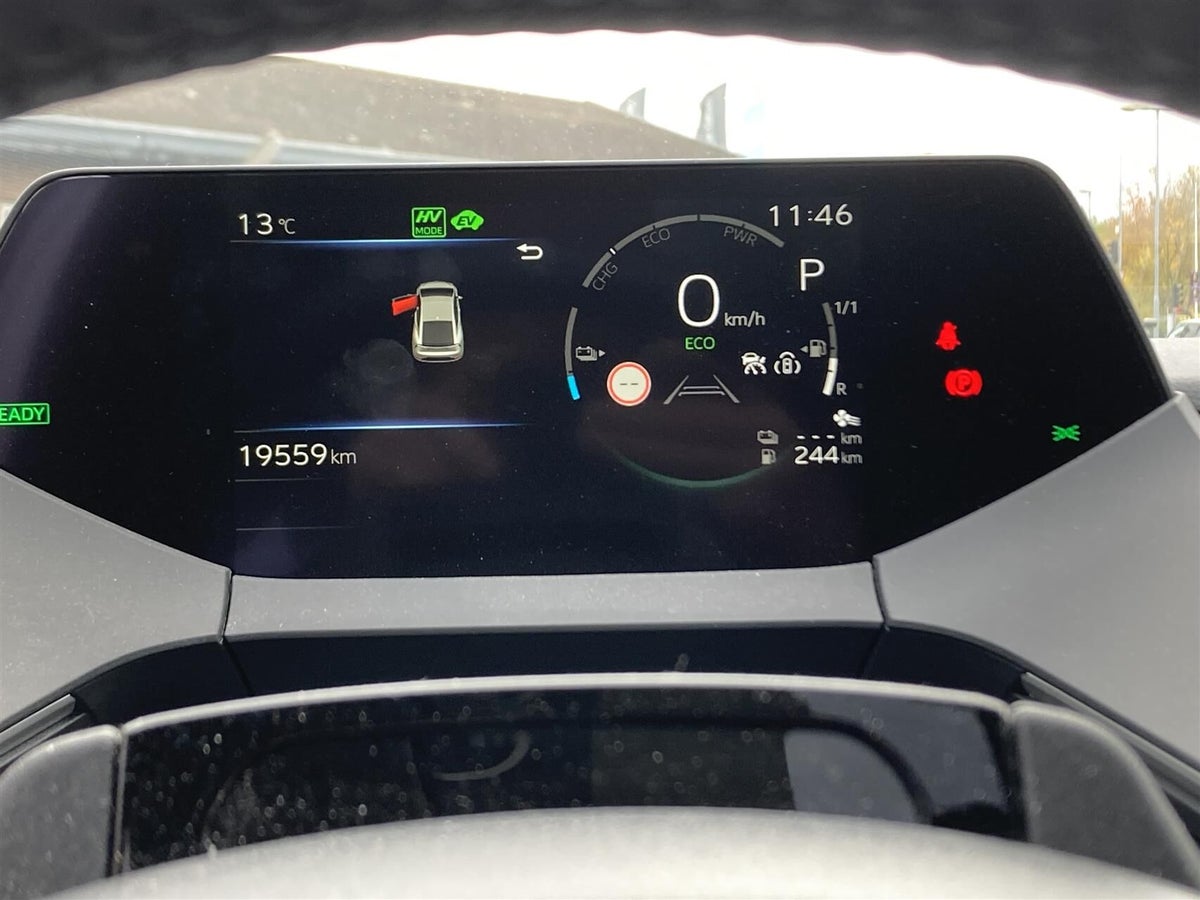 Toyota Prius Plug-in Hybrid Elegant billede 9