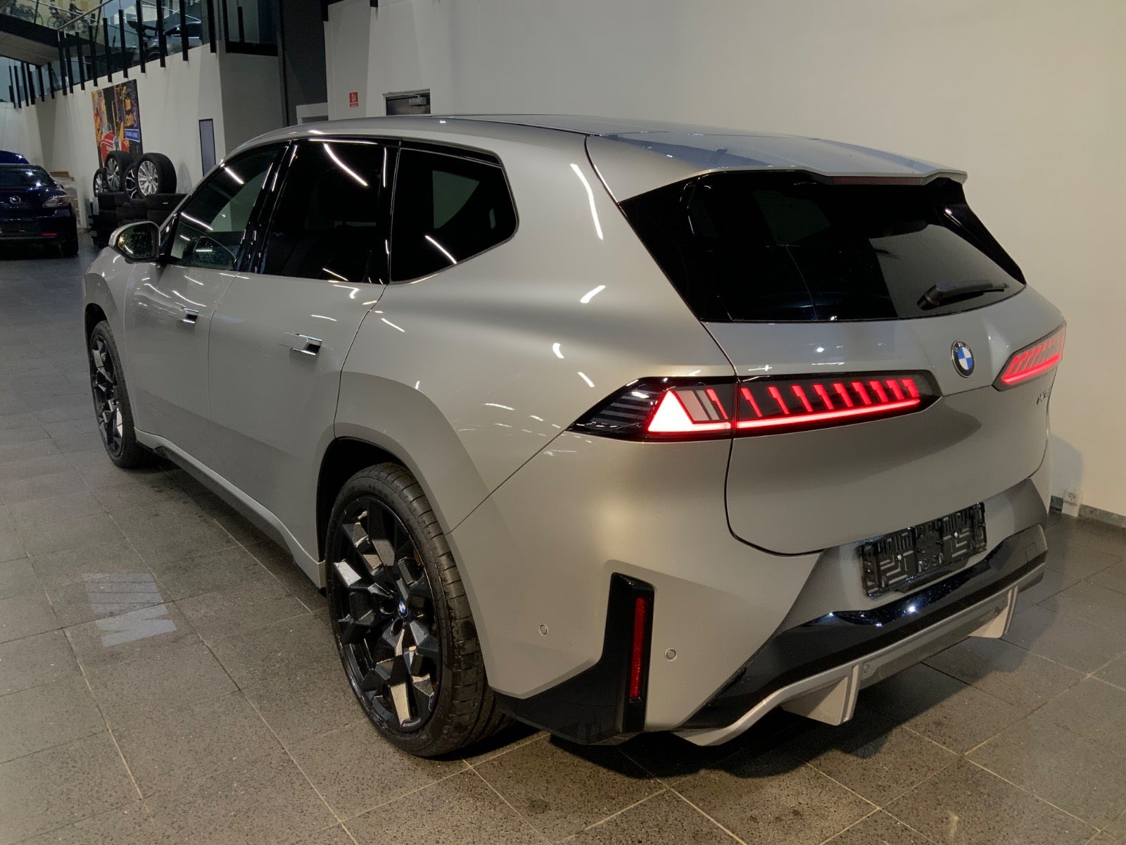 BMW iX3 (7/8)
