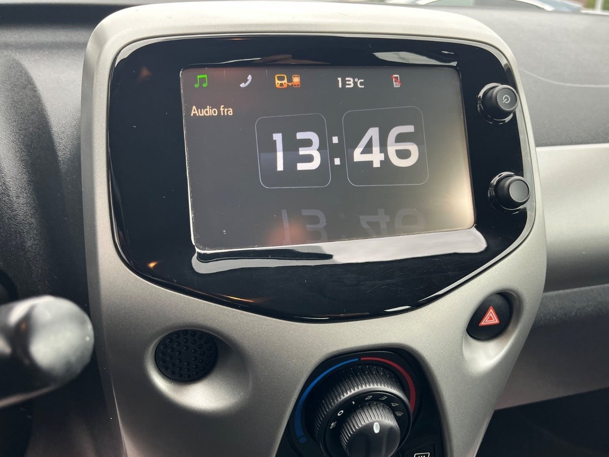 Billede af Toyota Aygo 1,0 VVT-i x-black II x-shift