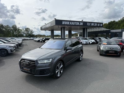 Audi Q7 3,0 TDi 272 S-line quattro Tiptr. 7prs 5d