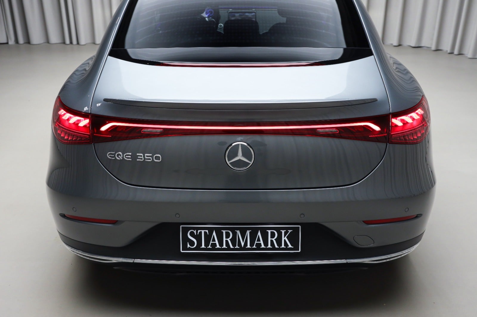Mercedes-Benz EQE 350