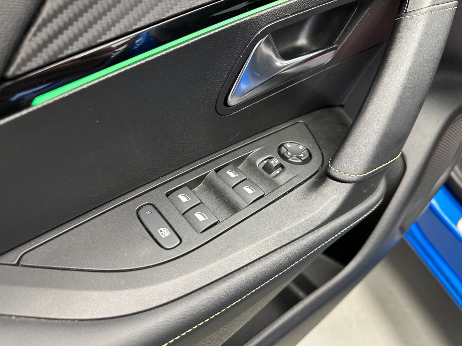 Billede af Peugeot e-2008 50 GT