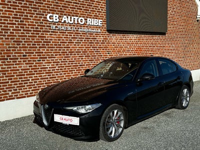 Alfa Romeo Giulia 2,0 T 280 Veloce aut. Q4 4d