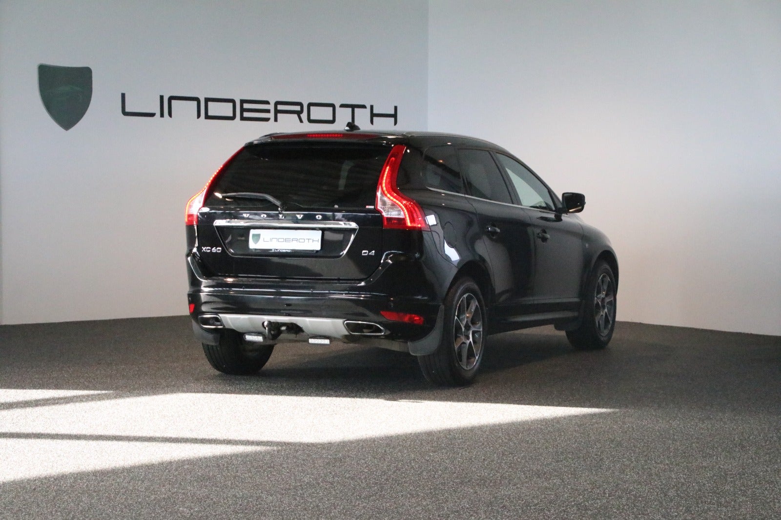 Volvo XC60 2,0 D4 190 Ocean Race aut. 5d - 2